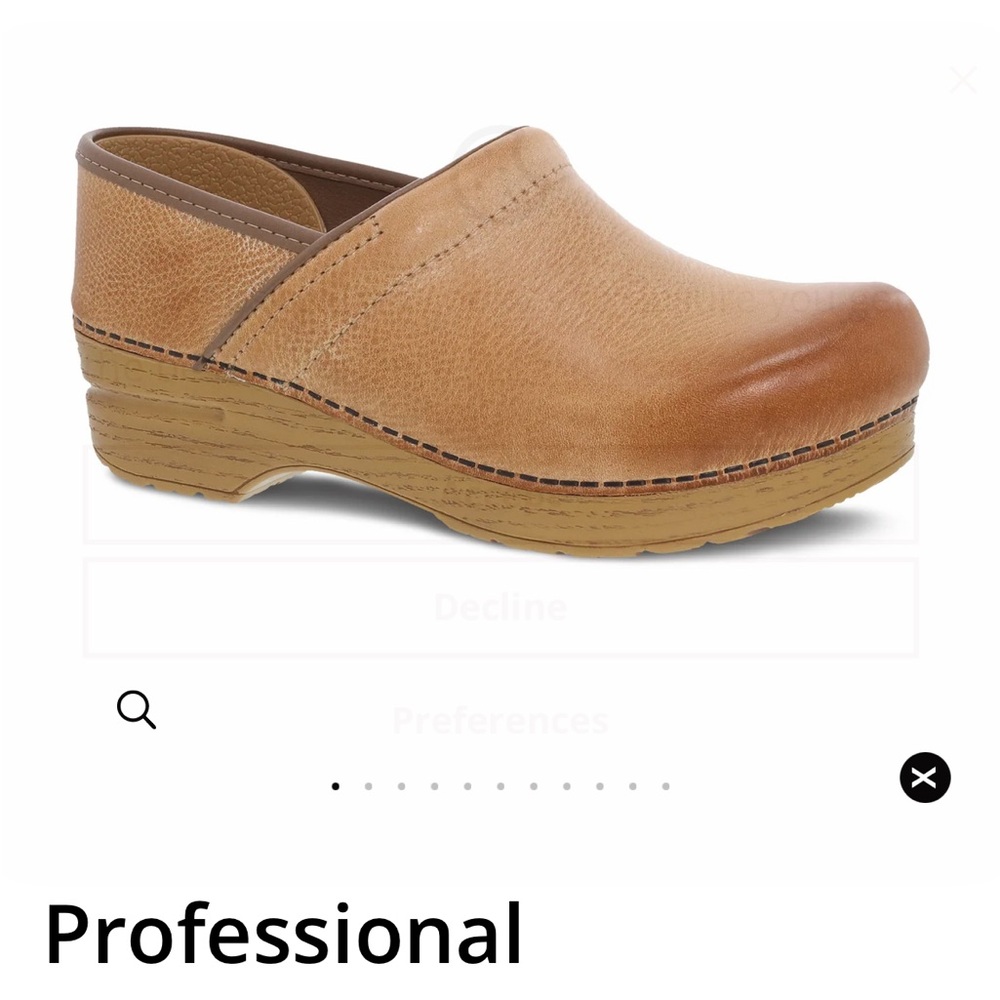 Dansko honey clog 38
